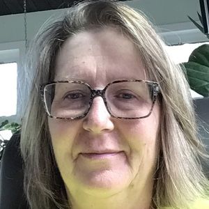 Meet your Posher, Rhonda